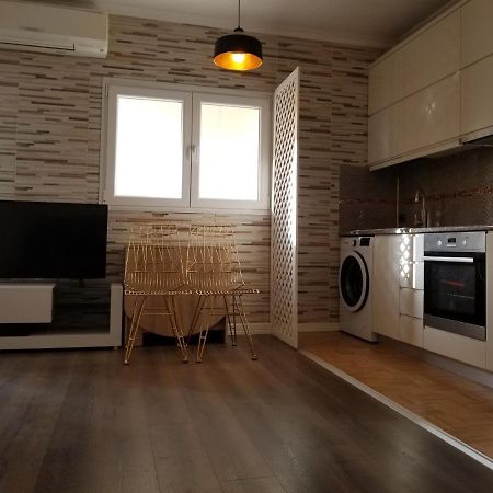 Oro Apartments Tirana Esterno foto