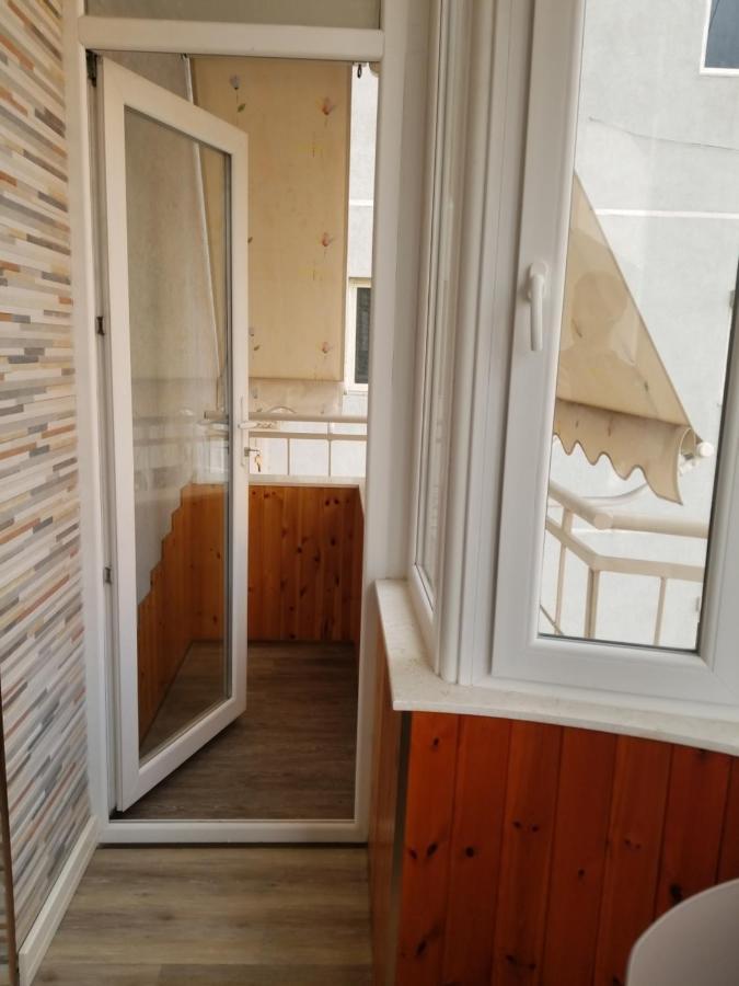 Oro Apartments Tirana Esterno foto