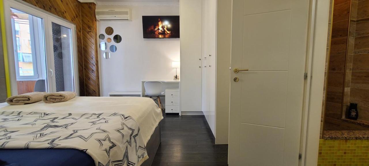 Oro Apartments Tirana Esterno foto